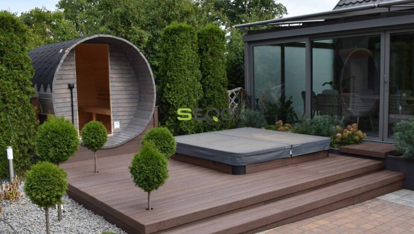Podest pod jacuzzi z deski kompozytowej - Realizacja 432