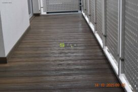 Metamorfoza balkonu: Naturalny wygląd dębu bez konserwacji. Realizacja 442