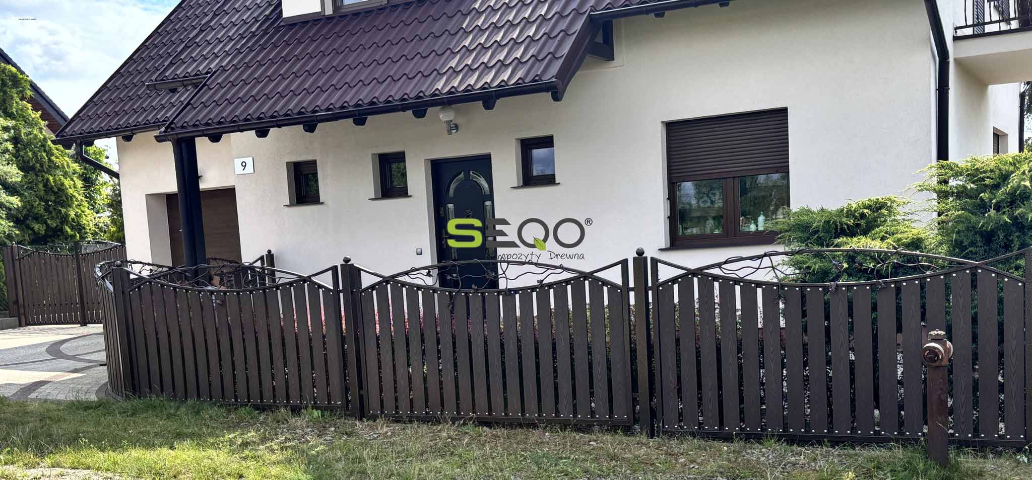 Eleganckie ogrodzenie z kompozytu drewna